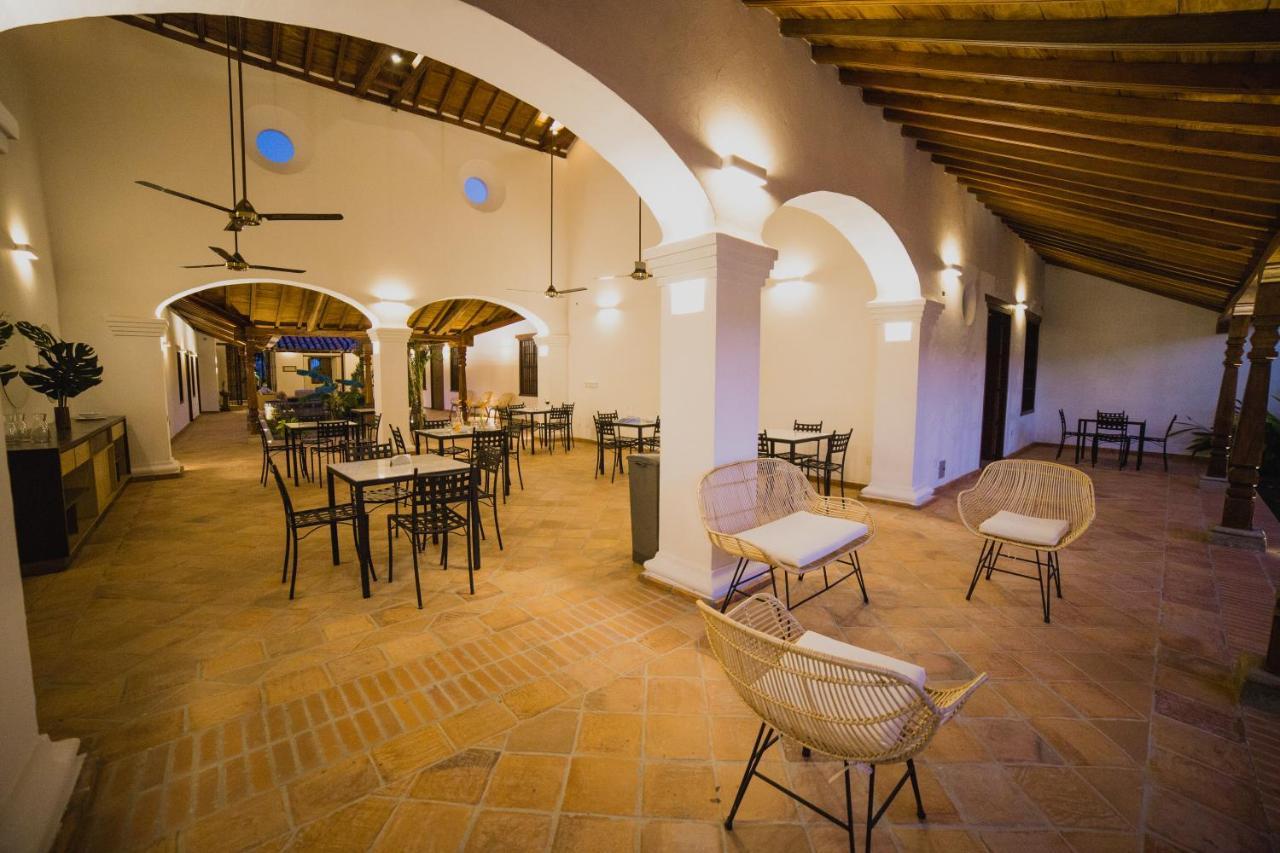 Karakali Boutique Hotel Момпос Экстерьер фото