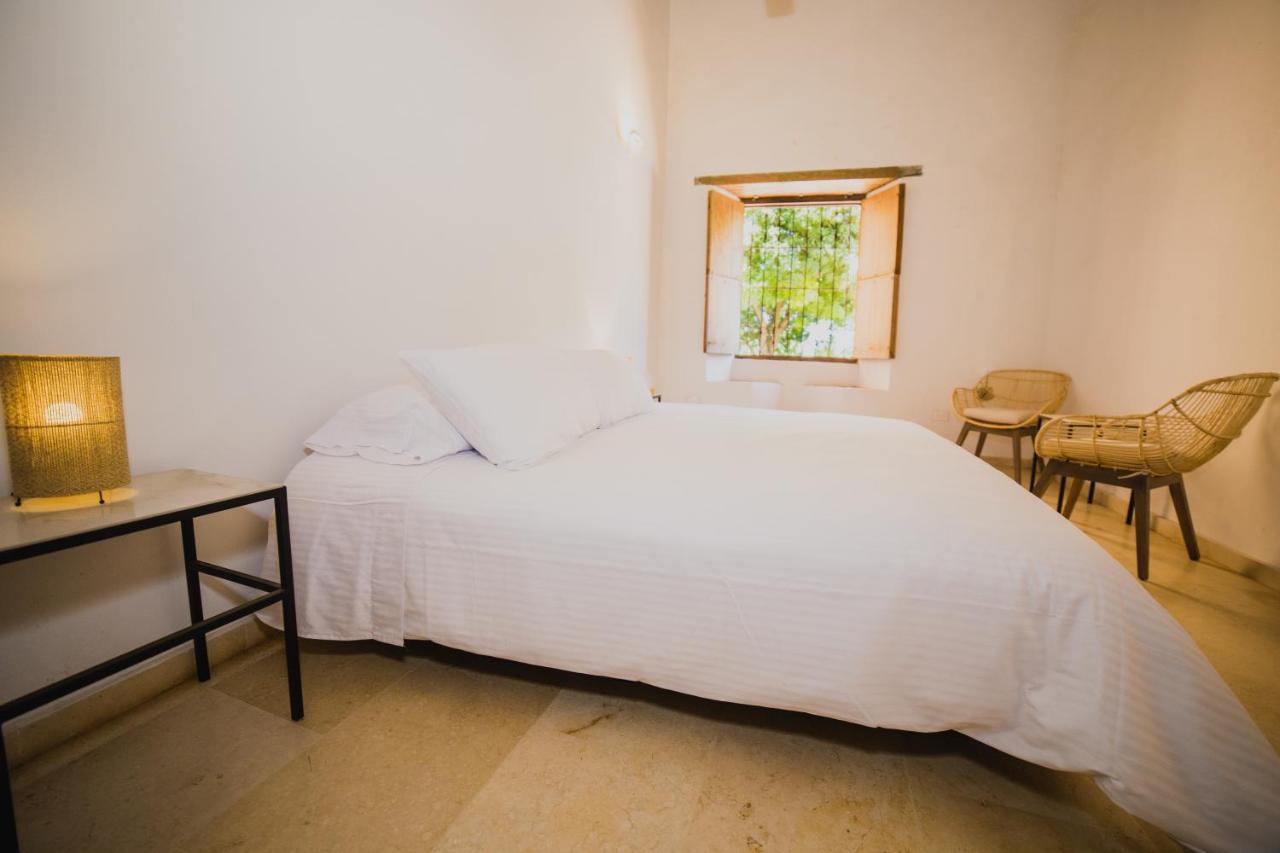 Karakali Boutique Hotel Момпос Экстерьер фото